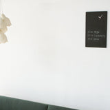 Message Clock / 黒板の時計