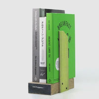 Offcut Bookstand / 端材のブックスタンド